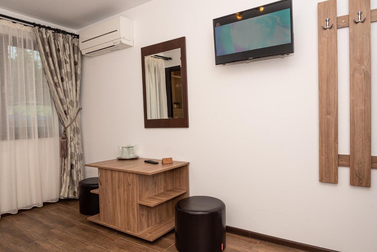 Hotel K'Raman Râmnicu Vâlcea Exteriér fotografie