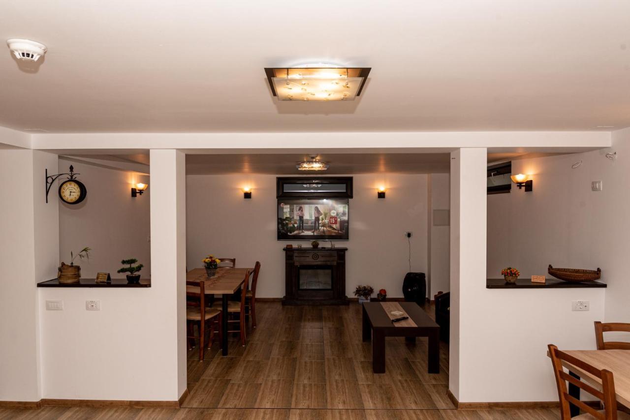 Hotel K'Raman Râmnicu Vâlcea Exteriér fotografie